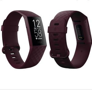 NEW Fitbit Charge 4 w/ 2 bands